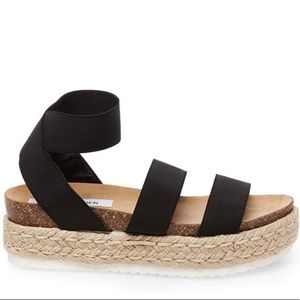 Steve Madden platform sandals